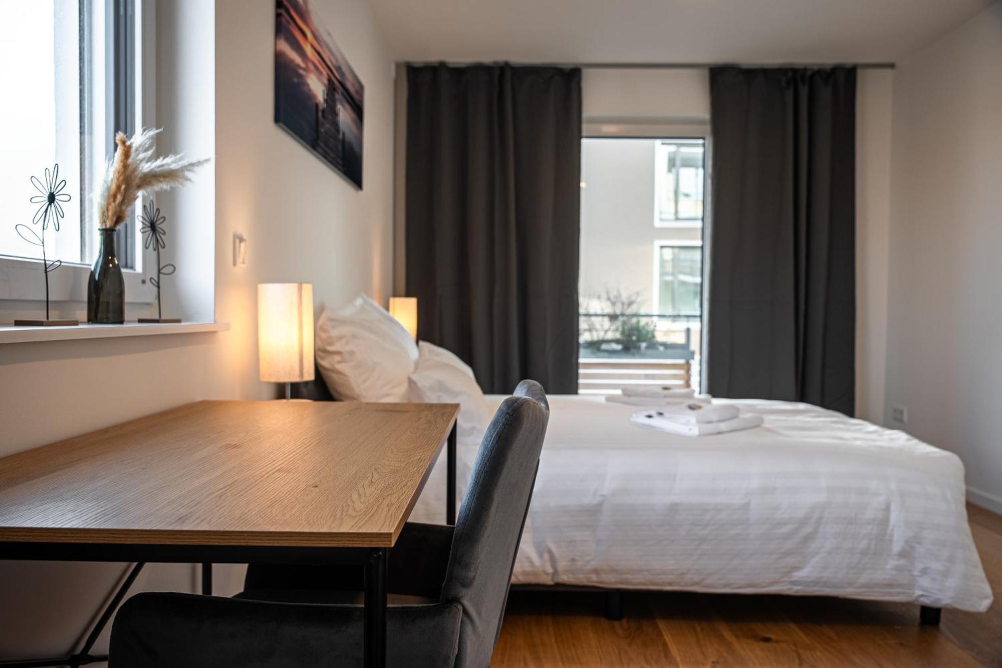 Aparthome Eching Deluxe Near Munich Airport Exterior photo